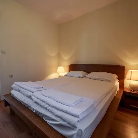 For Guests 'green Progled' * Progled